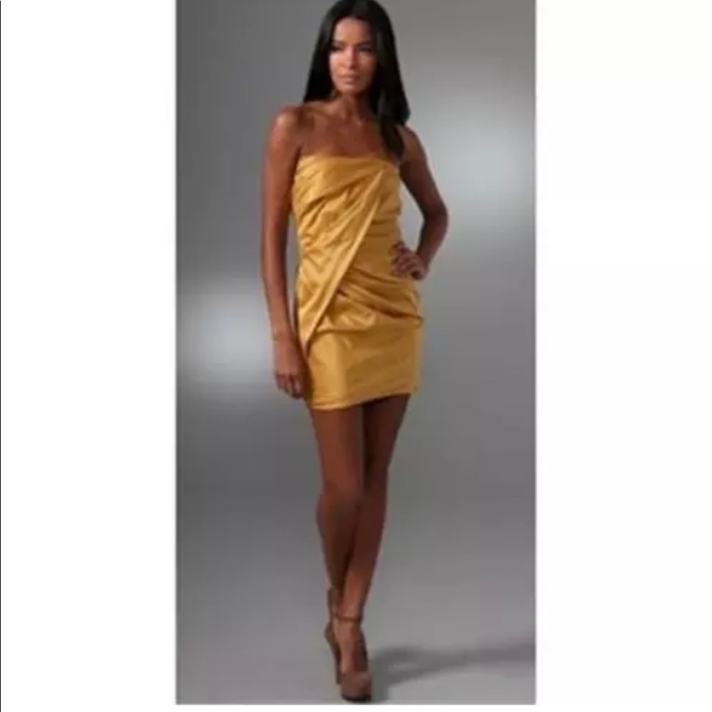 Elizabeth and James strapless mini dress, size 2